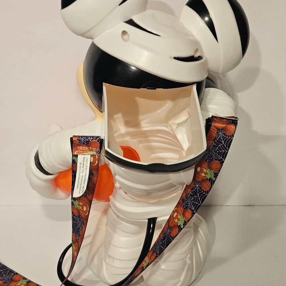 Disney Popcorn Bucket Mickey Mouse Mummy White Halloween Pumpkin Lanyard 2023